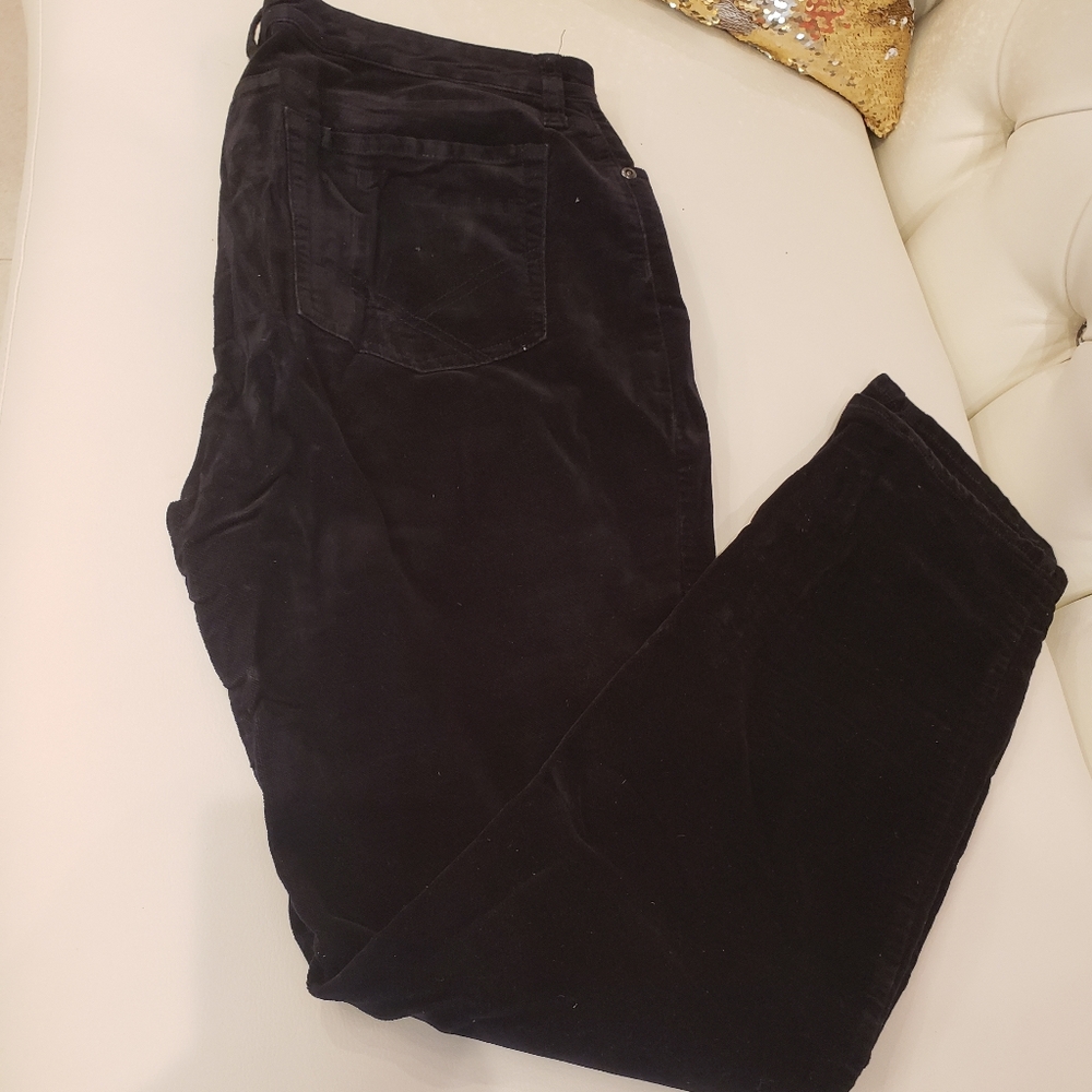 GAP 1969 velvet black skinny jeans.